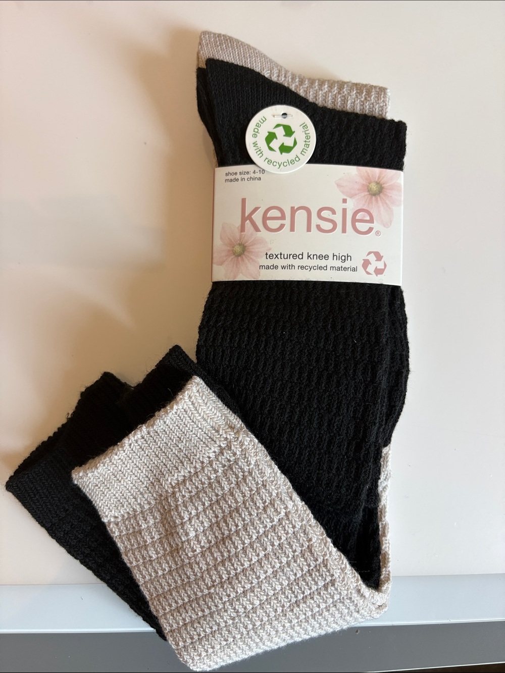 Kensie knee high socks